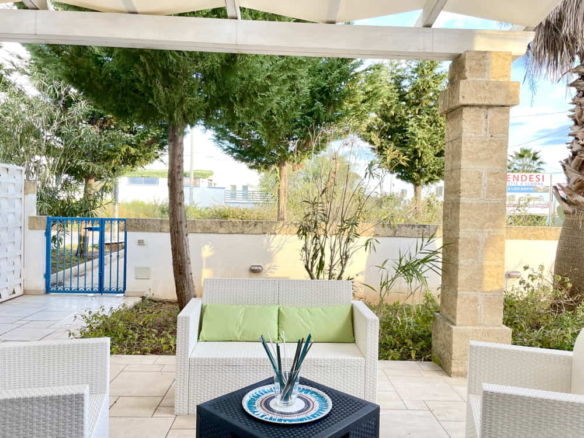 Villa-Cielo-Casa-Vacanze-Lido-Marini-con-Cucina-Esterna