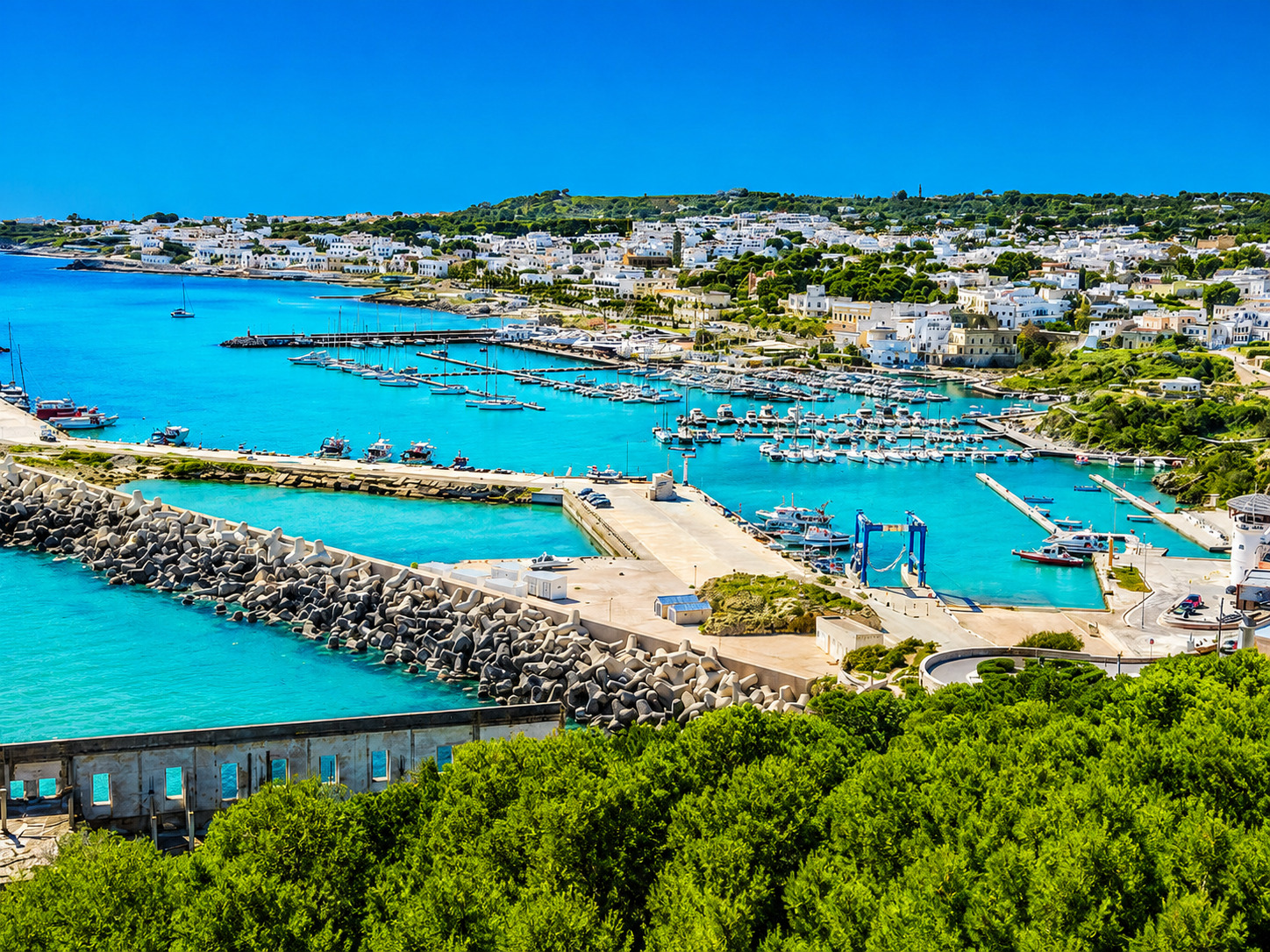 porto-santa-maria-di-leuca-salento-puglia.jpg